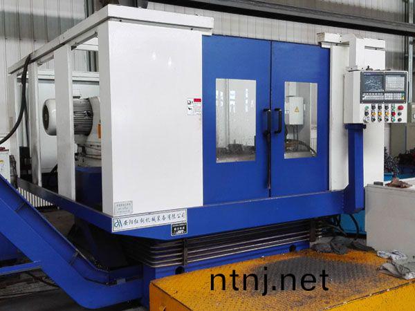 鉤(gou)尾框(kuang)承載麵(mian)加(jia)工機(jī)(ji)牀(chuang)